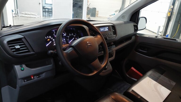 Citroën Jumpy Taille XS 1.6 BlueHDi 95 S&S ETG6 Club - Image 17 (July 7, 2026)
