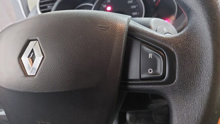 Renault Kangoo Express Blue dCi 80 Grand Confort – 3 Places - Image 10 (July 7, 2026)