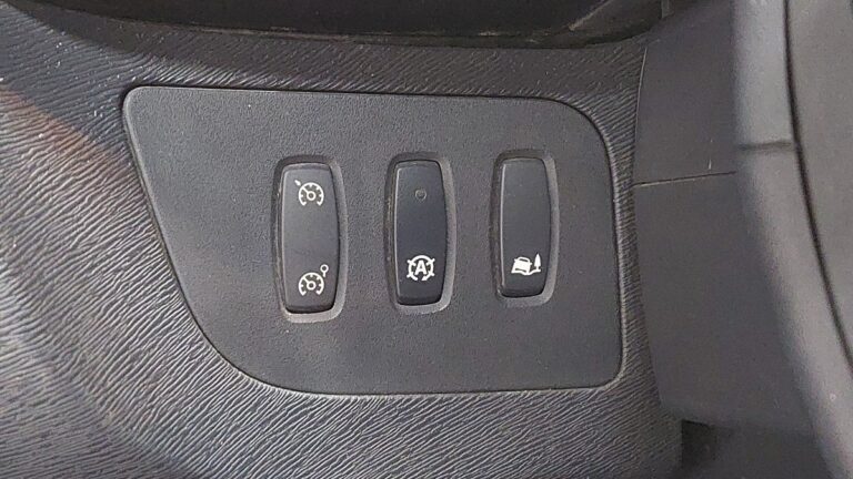 Renault Kangoo Express Blue dCi 80 Grand Confort – 3 Places - Image 15 (July 7, 2026)