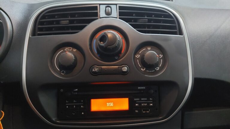 Renault Kangoo Express Blue dCi 80 Grand Confort – 3 Places - Image 07 (July 7, 2026)