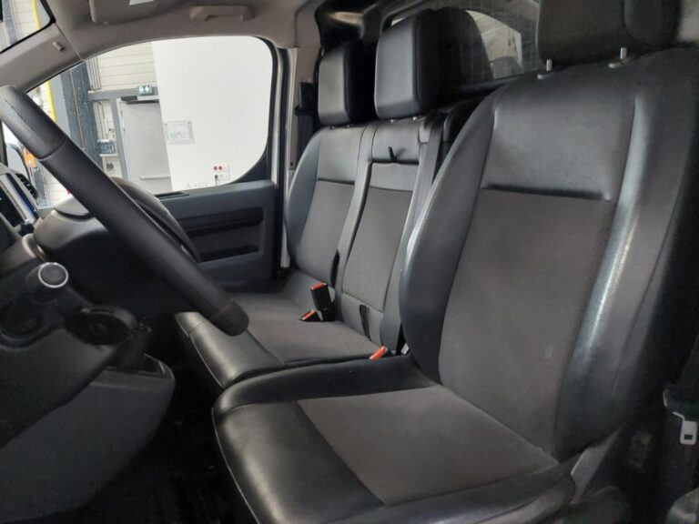 Toyota PROACE 1.5 D MEDIUM 120 D-4D BUSINESS - Image 10 (July 7, 2026)