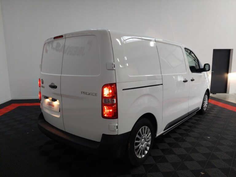 Toyota PROACE 1.5 D MEDIUM 120 D-4D BUSINESS - Image 05 (July 7, 2026)