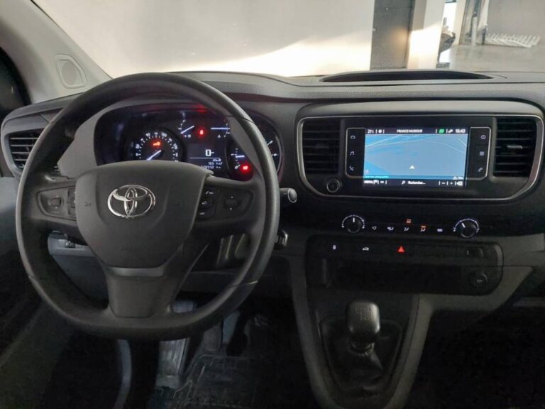Toyota PROACE 1.5 D MEDIUM 120 D-4D BUSINESS - Image 08 (July 7, 2026)