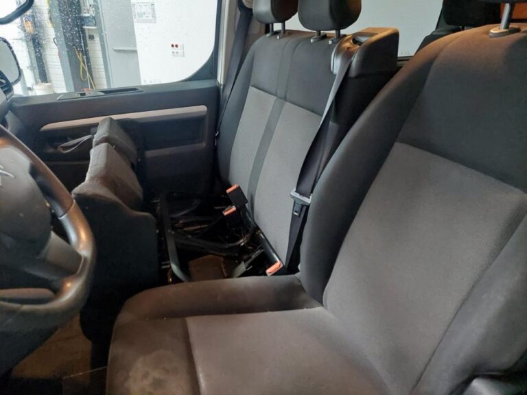 Citroën Jumpy Cabine Approfondie XL 2.0 BlueHDi 120 Club - Image 09 (July 7, 2026)