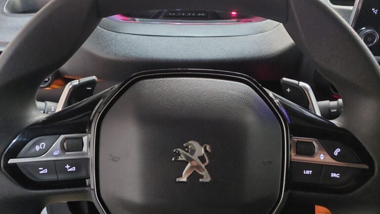 Peugeot Partner STANDARD 650 KG BLUEHDI 130 EAT8 ASPHALT - Image 16 (July 7, 2026)