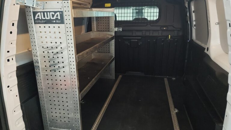 Peugeot Partner STANDARD 650 KG BLUEHDI 130 EAT8 ASPHALT - Image 05 (July 7, 2026)