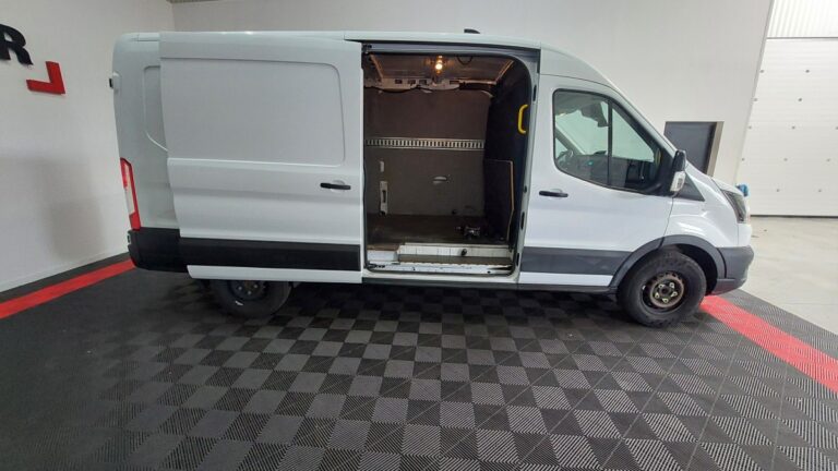 Ford Transit 350 2.0 ECOBLUE 170cv TREND BUSINESS - Image 05 (July 7, 2026)