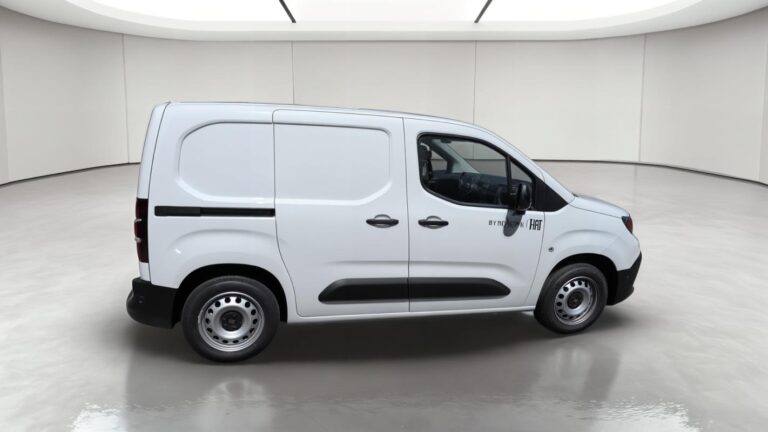 Fiat Doblo FOURGON M DIESEL 130 CH MANUELLE - Image 06 (July 7, 2026)