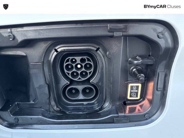 Peugeot Partner FGN E- FOURGON M ELEC. 136 CH AUT. 54 KWH CHARGE UTILE MAJOREE - Image 19 (July 7, 2026)