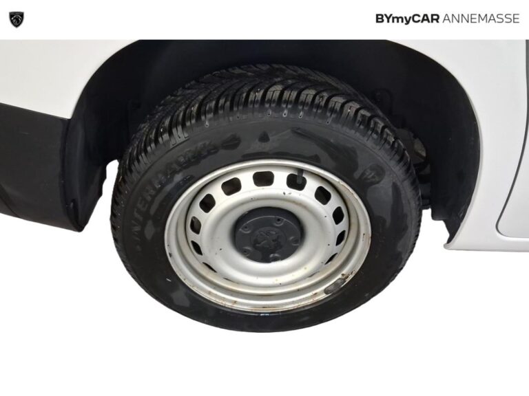 Peugeot Partner FOURGON STANDARD 650 KG BLUEHDI 100 S&S BVM6 ASPHALT - Image 16 (July 7, 2026)