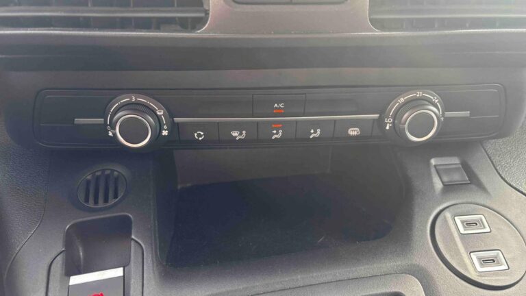 Toyota Proace City ELECTRIC FOURGON LONG 50KWH START - Image 20 (July 7, 2026)