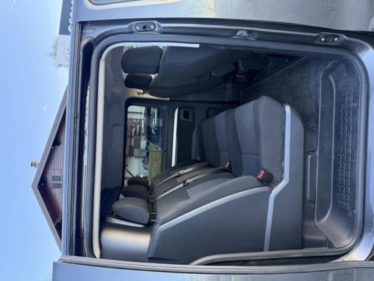 Peugeot Expert III BLUEHDI 145 S&S Cab App STD PREMIUM - Image 14 (July 7, 2026)