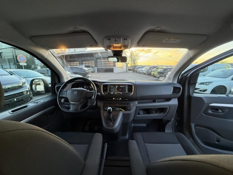 Peugeot Expert III BLUEHDI 145 S&S Cab App STD PREMIUM - Image 16 (July 7, 2026)