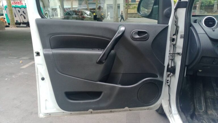 Renault Kangoo Express 1.5 dCi 75 Grand Confort - Image 07 (July 7, 2026)
