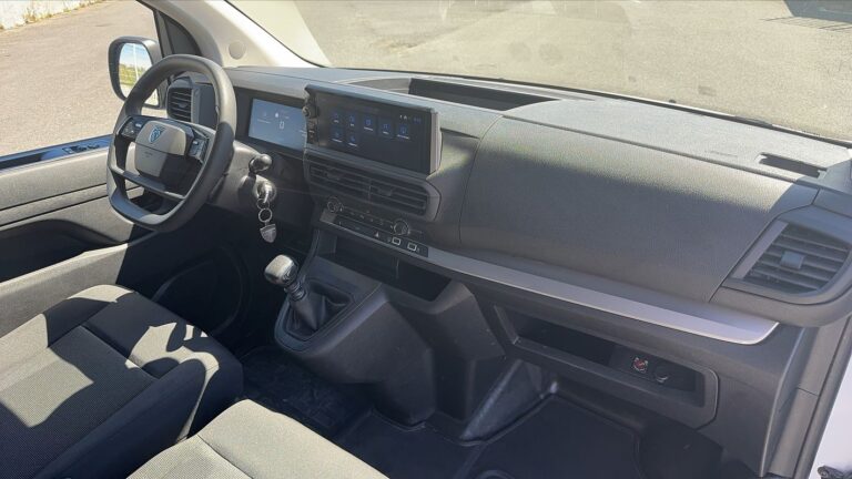 Peugeot Expert VU 2.0 BlueHDi 145 Standard - Image 10 (July 7, 2026)