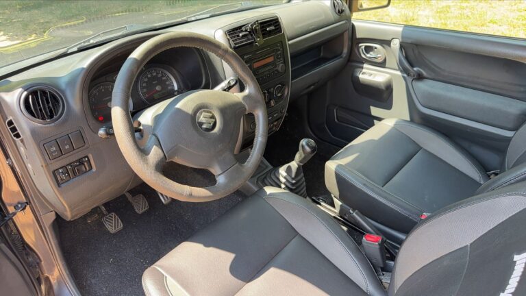 Suzuki Jimny 1.3 85 Jlx - Image 08 (July 7, 2026)