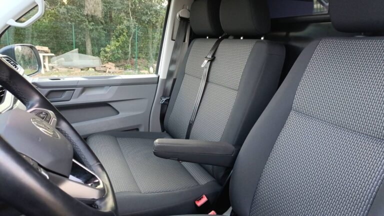 Volkswagen Transporter 2.0 TDI 150 DSG7 Business – Automatique - Image 09 (July 7, 2026)