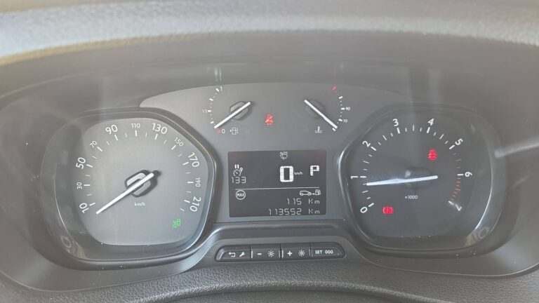 Citroën Jumpy VU 2.0 BlueHDi 180 EAT8 Club – Automatique Entretien constructeur - Image 12 (July 7, 2026)