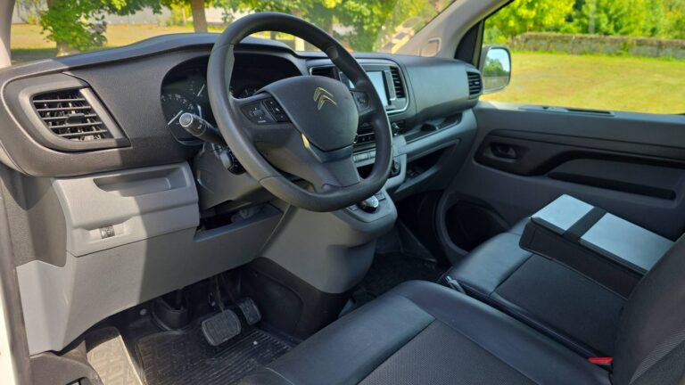 Citroën Jumpy VU 2.0 BlueHDi 180 EAT8 Club – Automatique Entretien constructeur - Image 08 (July 7, 2026)