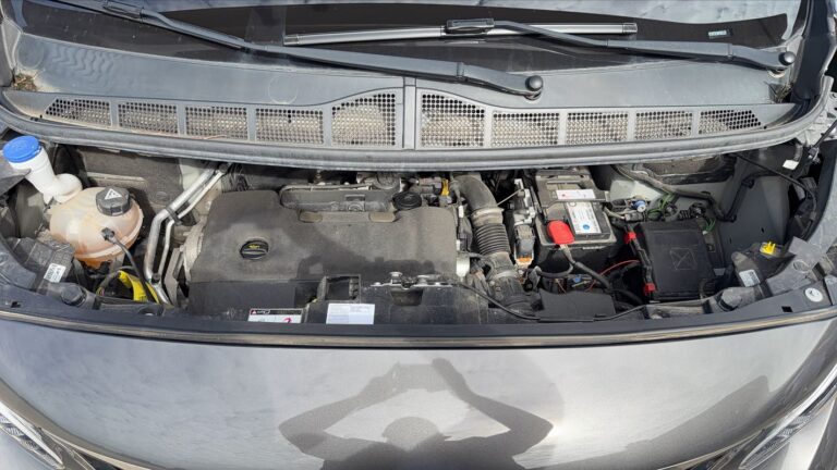 Peugeot Expert 2.0 BlueHDi 145 Asphalt - Image 15 (July 7, 2026)