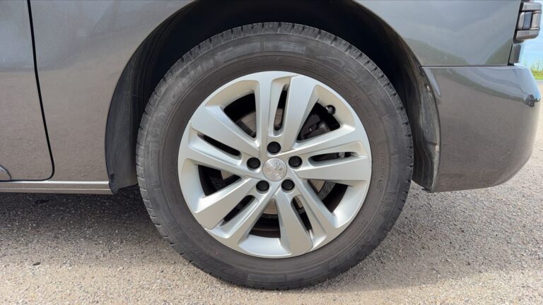 Peugeot Expert 2.0 BlueHDi 145 Asphalt - Image 19 (July 7, 2026)