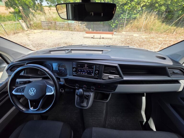 Volkswagen Transporter VU 2.0 TDI 150 DSG7 Business Line - Image 11 (July 7, 2026)