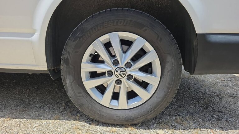 Volkswagen Transporter VU 2.0 TDI 150 DSG7 Business Line - Image 19 (July 7, 2026)