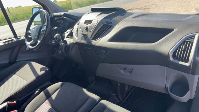 Ford Transit Custom FOURGON 2.0 TDCi 130 Trend Business - Image 10 (July 7, 2026)