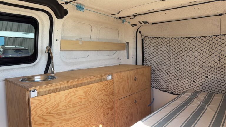 Ford Transit Custom FOURGON 2.0 TDCi 130 Trend Business - Image 09 (July 7, 2026)