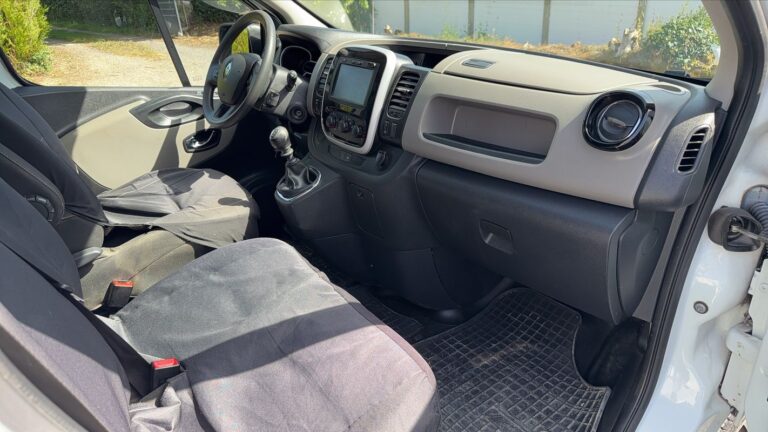 Renault Trafic 1.6 dCi 120 Grand Confort – 6 places - Image 10 (July 7, 2026)