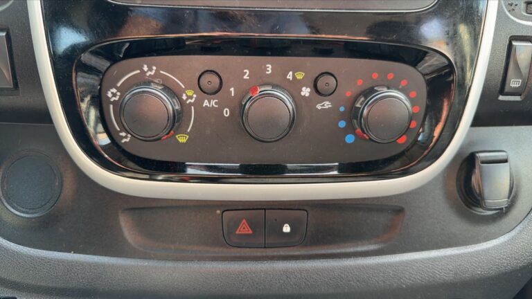 Renault Trafic 1.6 dCi 120 Grand Confort – 6 places - Image 13 (July 7, 2026)