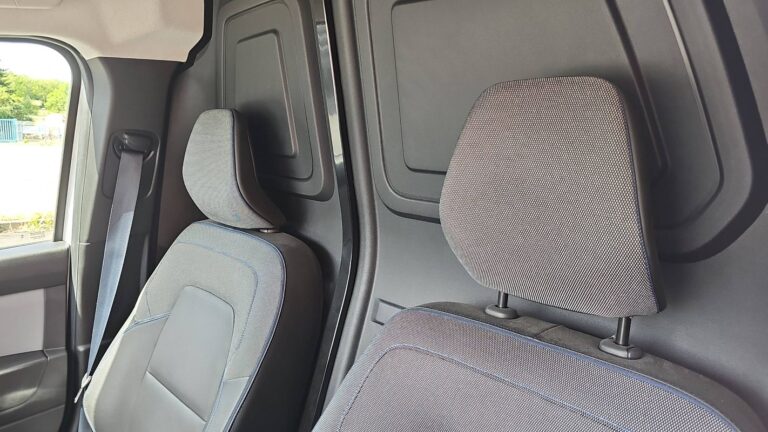 Nissan Townstar Fourgon EV 45 122 N Connecta – Garantie constructeur - Image 09 (July 7, 2026)