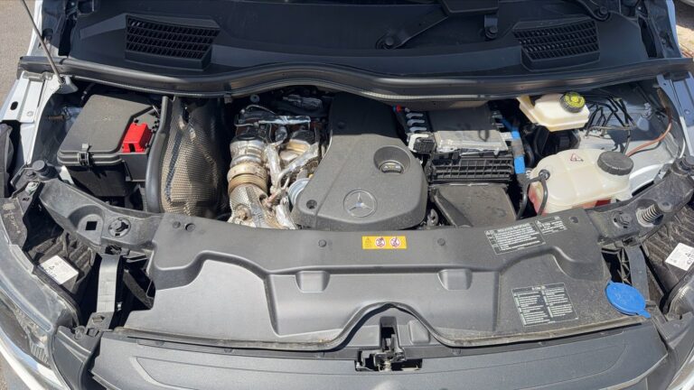 Mercedes Vito Combi 119 CDI 190t 4Matic 9G-Tronic Mixto – Première main Automatique - Image 15 (July 7, 2026)