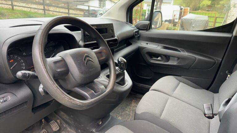 Citroën Berlingo VU 1.5 BlueHDi 100 Club - Image 08 (July 8, 2026)