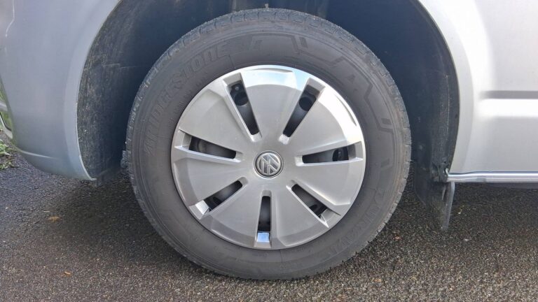 Volkswagen Transporter VU H1L2 6 2.0 TDI 150 Business - Image 18 (July 7, 2026)