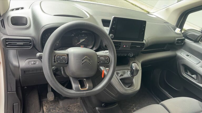 Citroën Berlingo M III 1.5 BlueHDi 100 Driver - Image 11 (July 7, 2026)