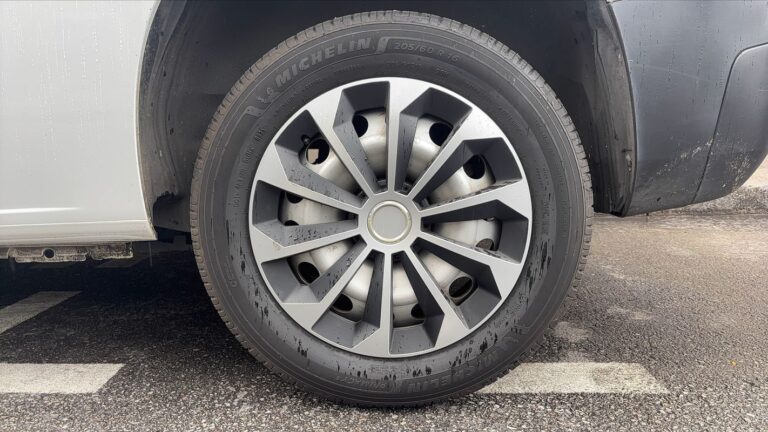 Citroën Berlingo M III 1.5 BlueHDi 100 Driver - Image 19 (July 7, 2026)