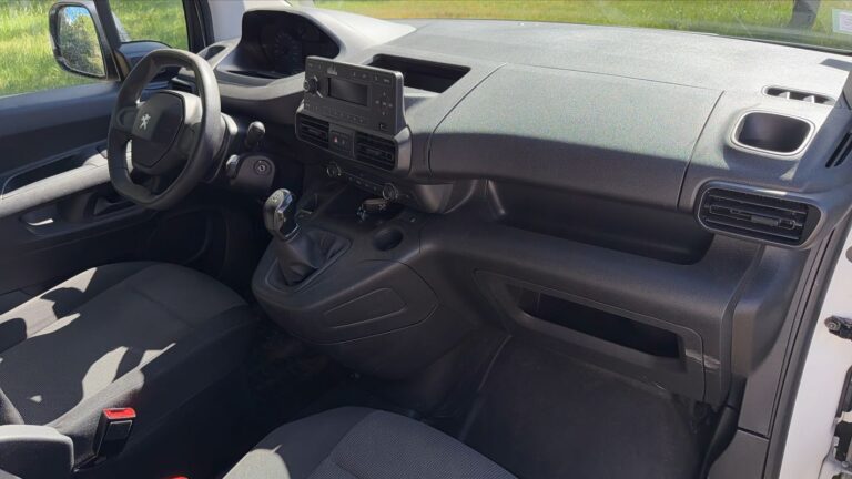 Peugeot Partner 1.5 BlueHDi 75 Premium – Entretien constructeur - Image 10 (July 7, 2026)