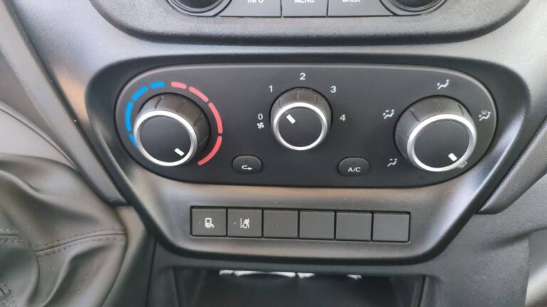 Iveco Daily VU (6) 3.0 D Turbo 175 Confort - Image 13 (July 7, 2026)