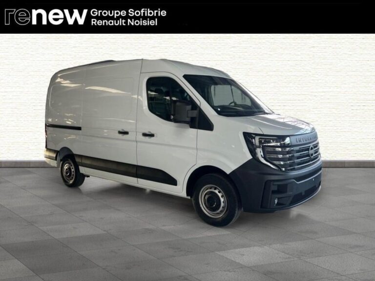 Nissan Interstar FOURGON 3.5T DCI 130 N-CONNECTA - Image 04 (July 7, 2026)
