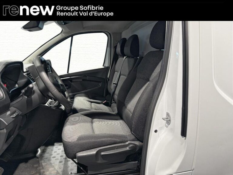 Renault Trafic FOURGON FG BLUE DCI 130 3T GSR2 ADVANCE - Image 10 (July 7, 2026)