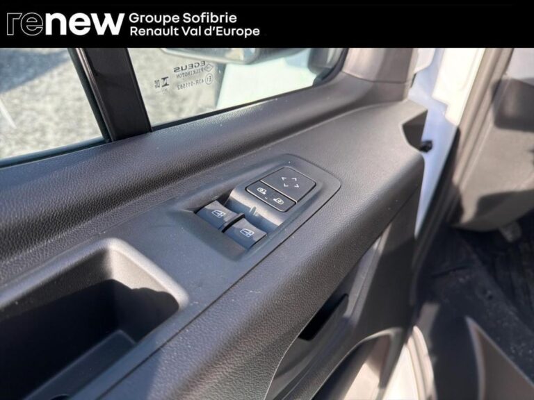 Nissan Interstar FOURGON 3T3 2.0 DCI 130 N-CONNECTA - Image 15 (July 7, 2026)
