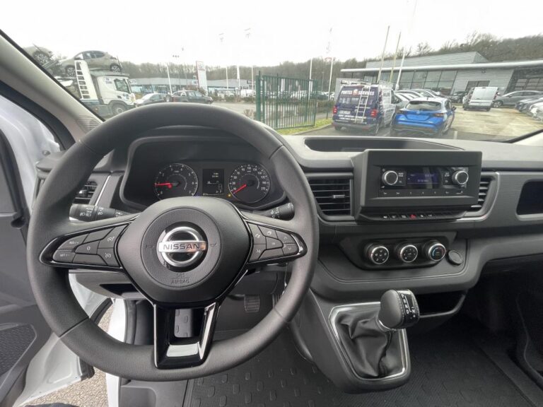 Nissan Primastar FOURGON 2T8 2.0 DCI 150 S/S DCT ACENTA - Image 17 (July 7, 2026)