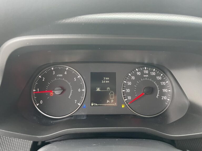 Nissan Primastar FOURGON 2T8 2.0 DCI 150 S/S DCT ACENTA - Image 18 (July 7, 2026)