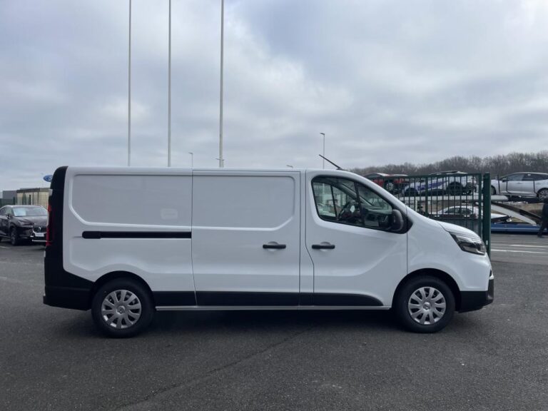 Nissan Primastar FOURGON 2T8 2.0 DCI 150 S/S DCT ACENTA - Image 06 (July 7, 2026)