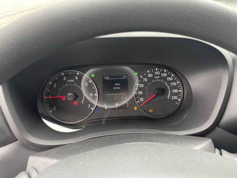 Nissan Interstar FOURGON 3T5 2.3 DCI 150 S/S ACENTA - Image 10 (July 7, 2026)