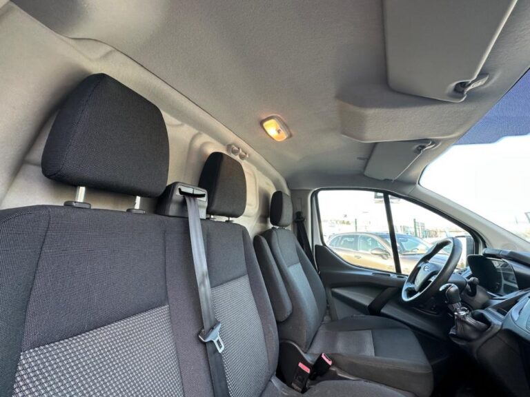 Ford Transit Custom FOURGON 2.0 TDCI 105 250 PB NE PAS VENDRE - Image 20 (July 7, 2026)