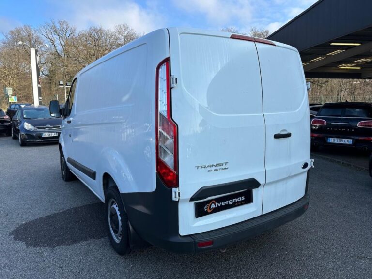 Ford Transit Custom FOURGON 2.0 TDCI 105 250 PB NE PAS VENDRE - Image 07 (July 7, 2026)