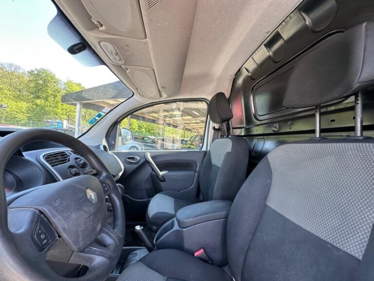 Renault Kangoo Express II (2) EXTRA R-LINK DCI 90 PRIX TTC - Image 09 (July 7, 2026)