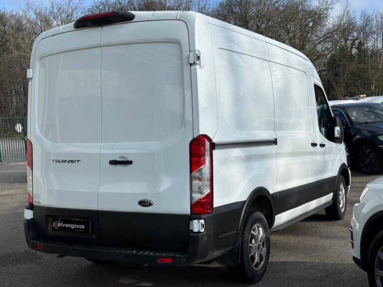 Ford Transit FOURGON IV (2) 2.0 ECOBLUE 130 310 AUTO LIMITED PRIX TTC - Image 03 (July 7, 2026)